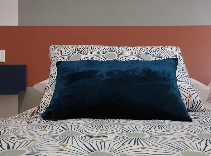 A Casa Di Twiggy * Μπολόνια